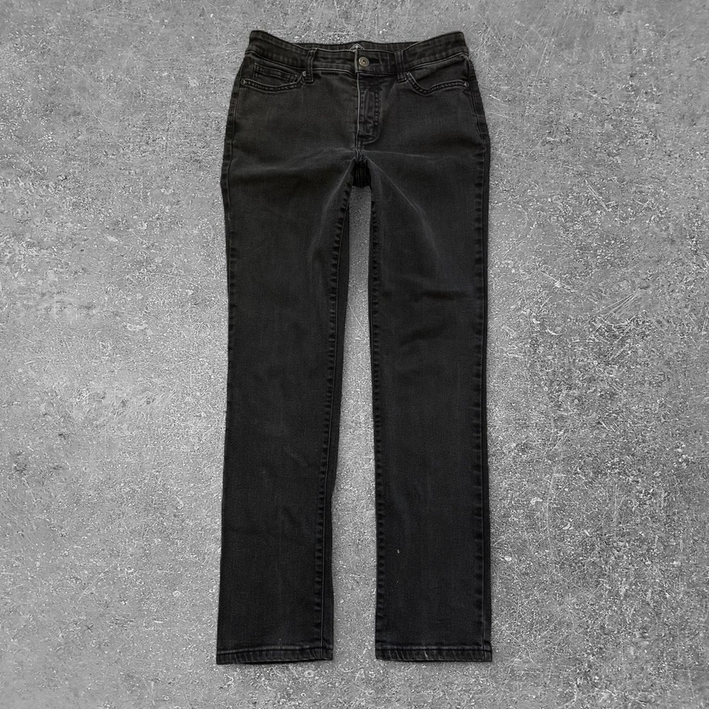 St. John's Bay Womens Black Straight Leg Jeans Size 6 Denim Pants